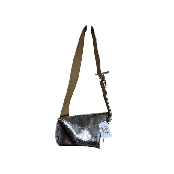 Alexander McQueen NWT T-Bar Sling Pouch in Silver - Picture 4 of 16